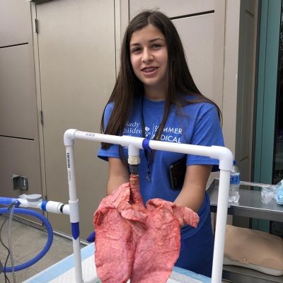 SMA students understanding the lungs from our respiratory therapist.